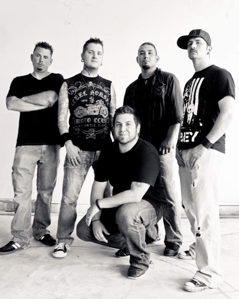 3 Years Hollow - Alternative Rock Band performing at Instamix Live