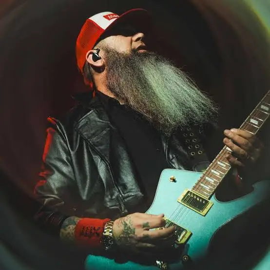 Barry Stock - Three Days Grace / Guitar performing at Instamix Live